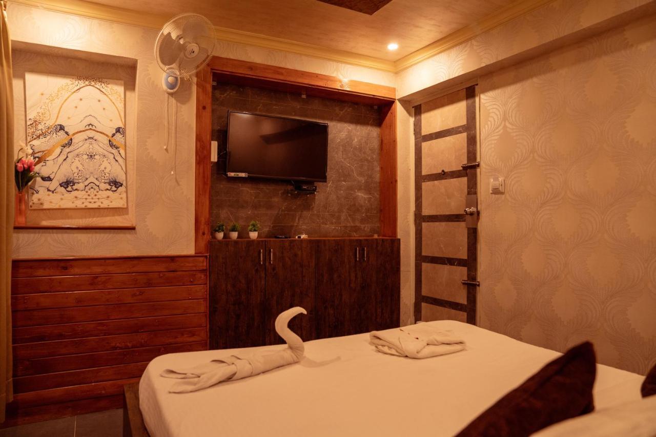 Fabhotel Seasons Suites - Jp Nagar バンガロール エクステリア 写真