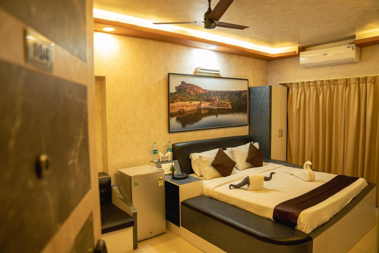 Fabhotel Seasons Suites - Jp Nagar バンガロール 部屋 写真