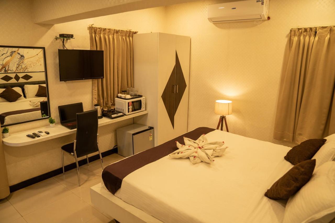 Fabhotel Seasons Suites - Jp Nagar バンガロール エクステリア 写真