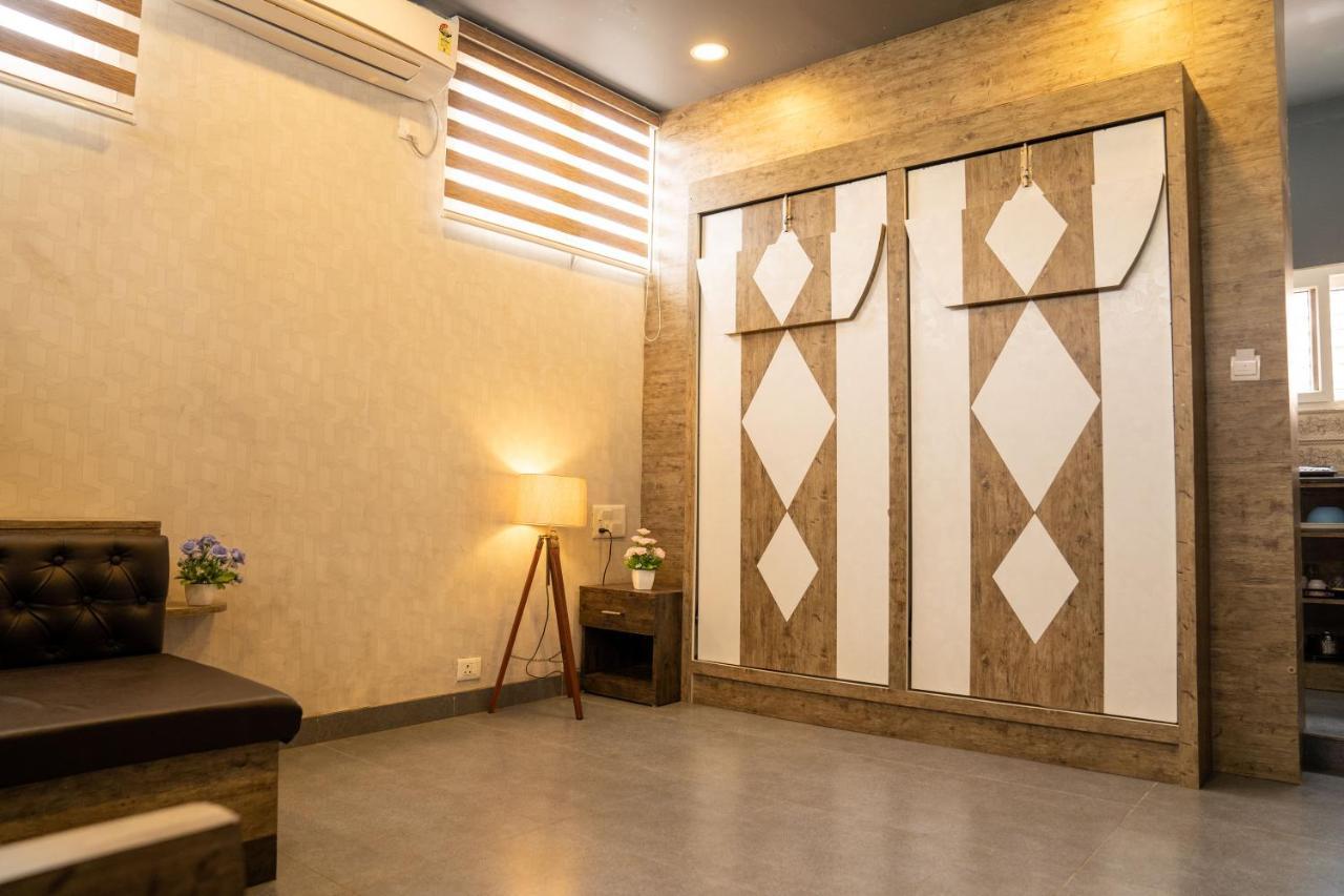 Fabhotel Seasons Suites - Jp Nagar バンガロール エクステリア 写真