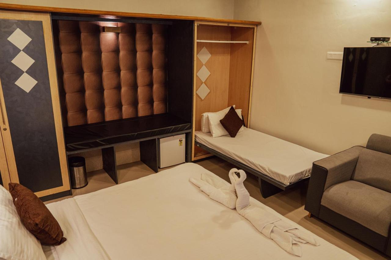 Fabhotel Seasons Suites - Jp Nagar バンガロール エクステリア 写真