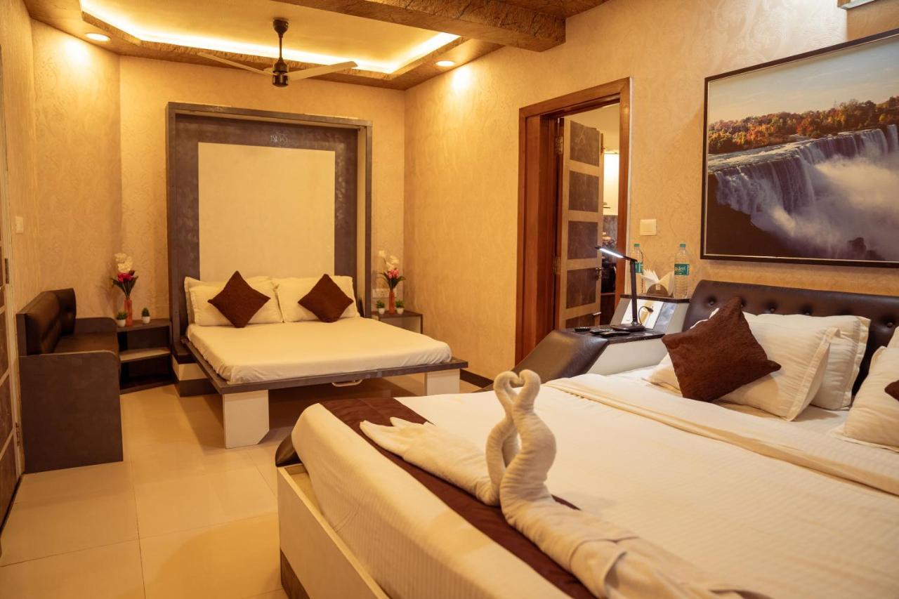 Fabhotel Seasons Suites - Jp Nagar バンガロール エクステリア 写真