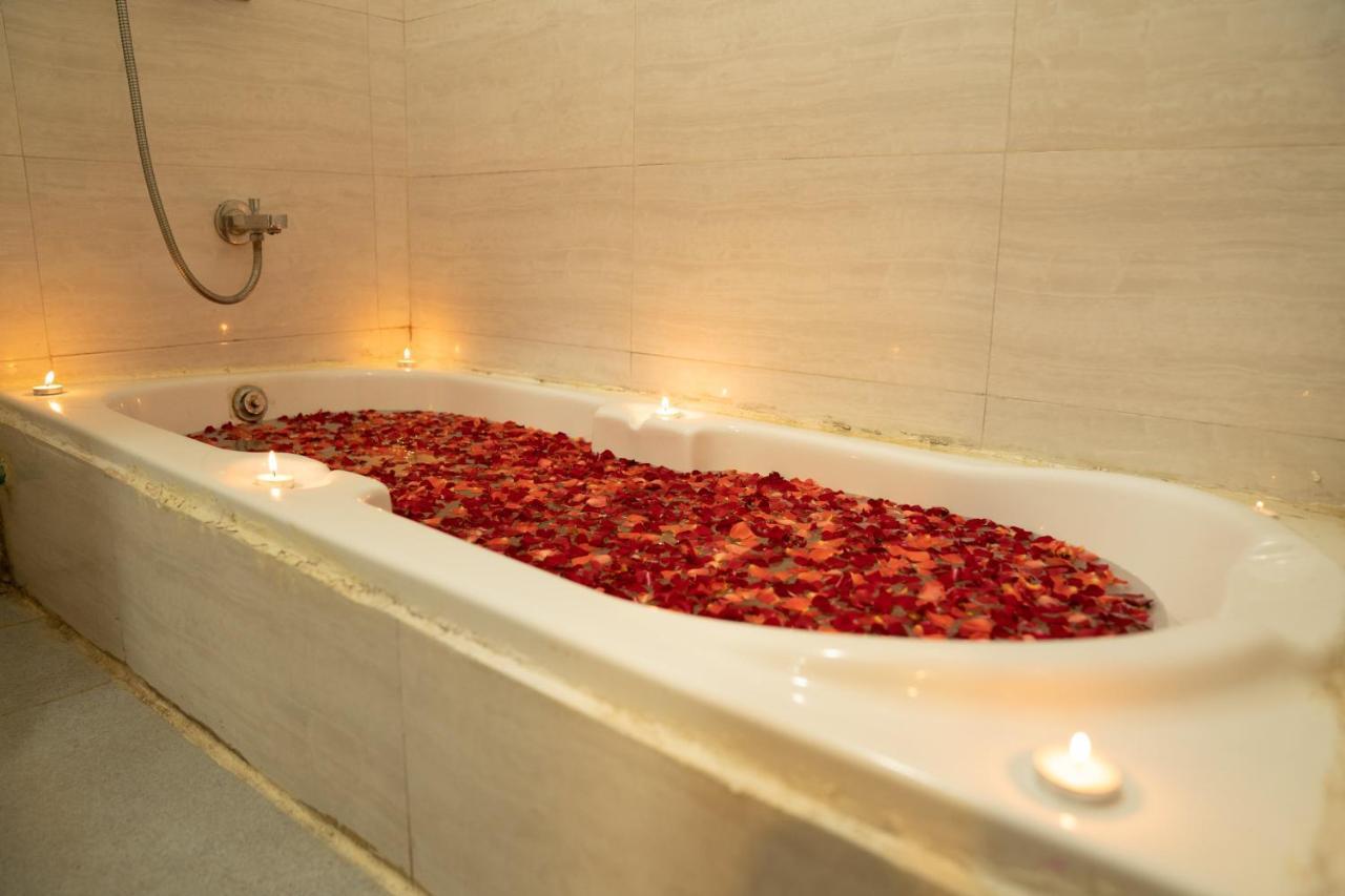 Fabhotel Seasons Suites - Jp Nagar バンガロール エクステリア 写真