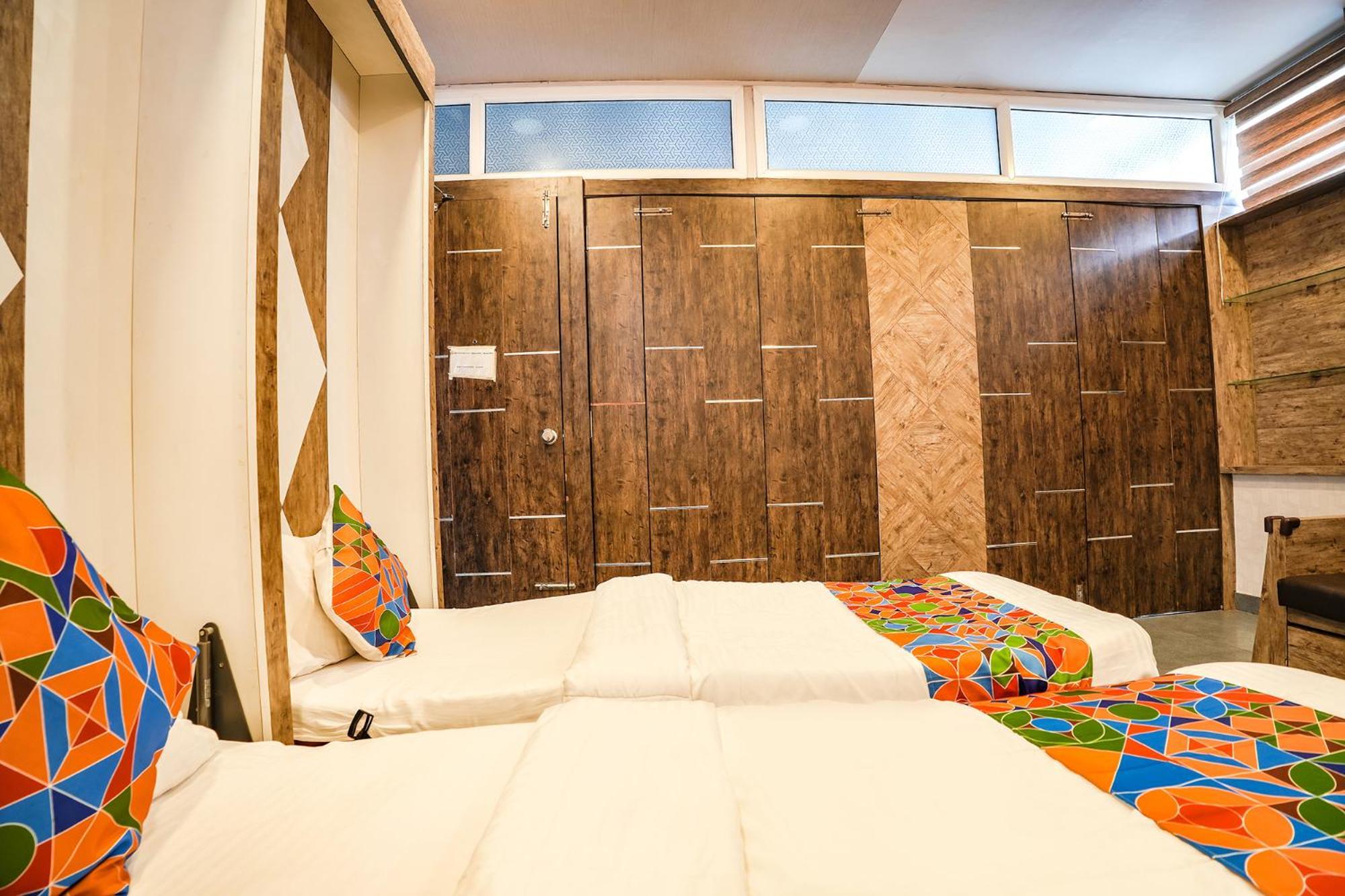 Fabhotel Seasons Suites - Jp Nagar バンガロール エクステリア 写真