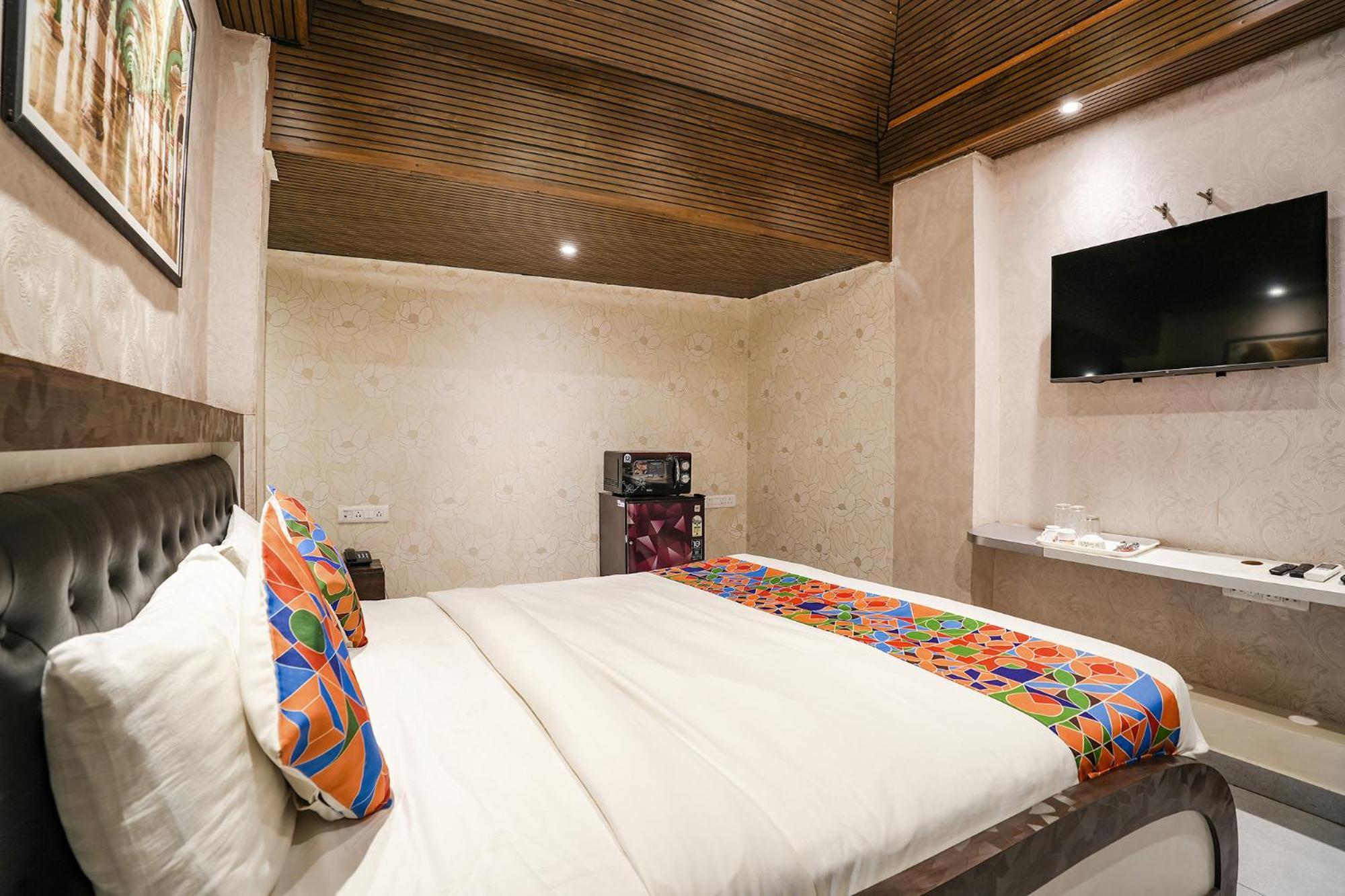 Fabhotel Seasons Suites - Jp Nagar バンガロール エクステリア 写真