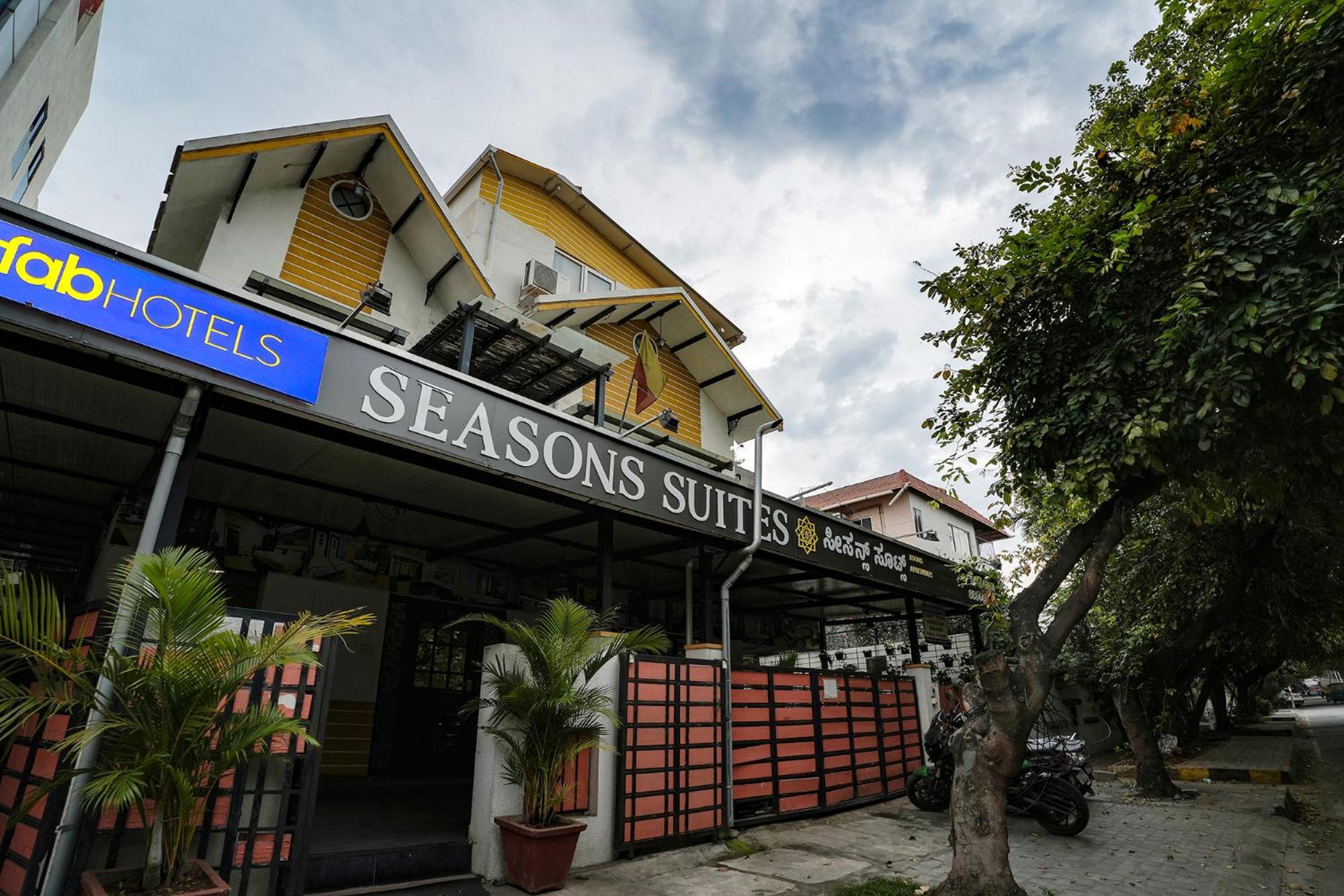 Fabhotel Seasons Suites - Jp Nagar バンガロール エクステリア 写真